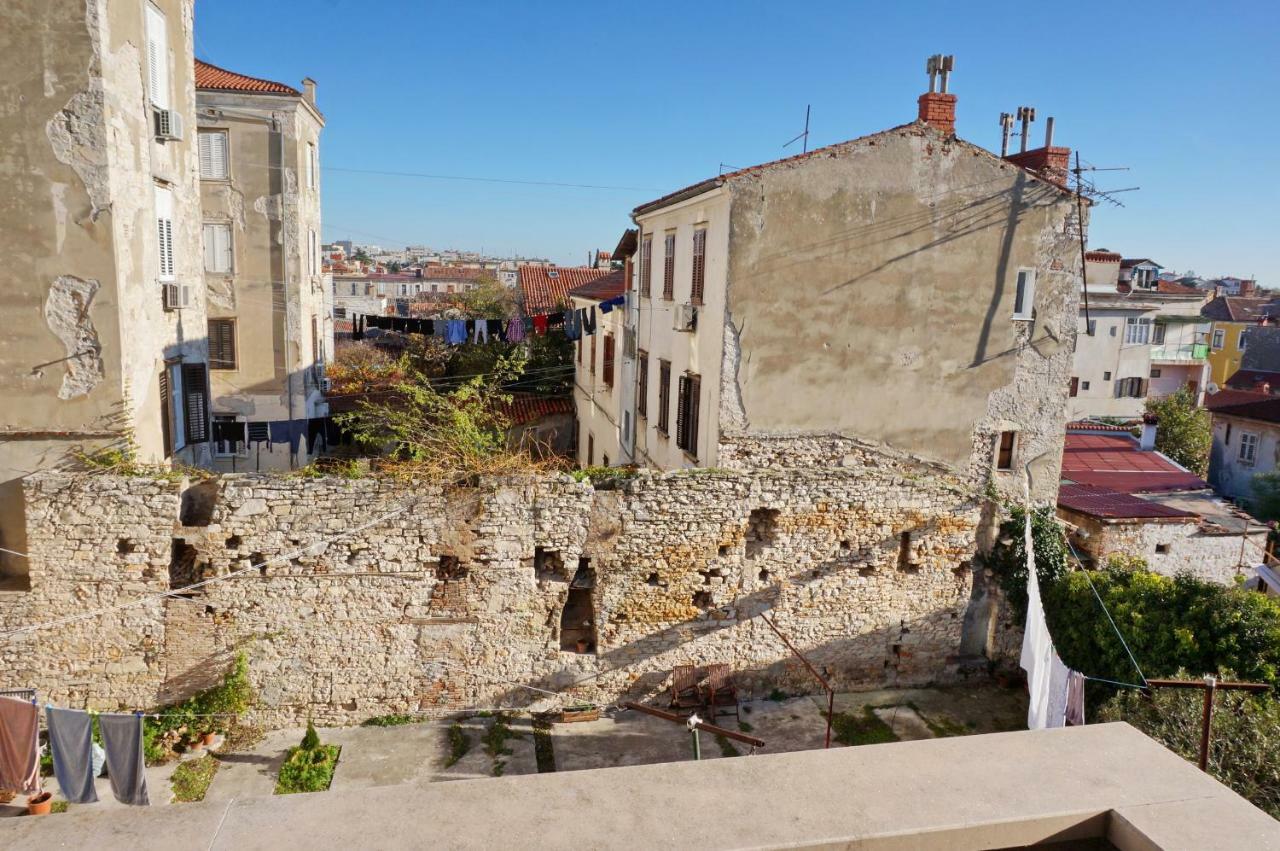 Apartments Epulon Pula Exterior foto