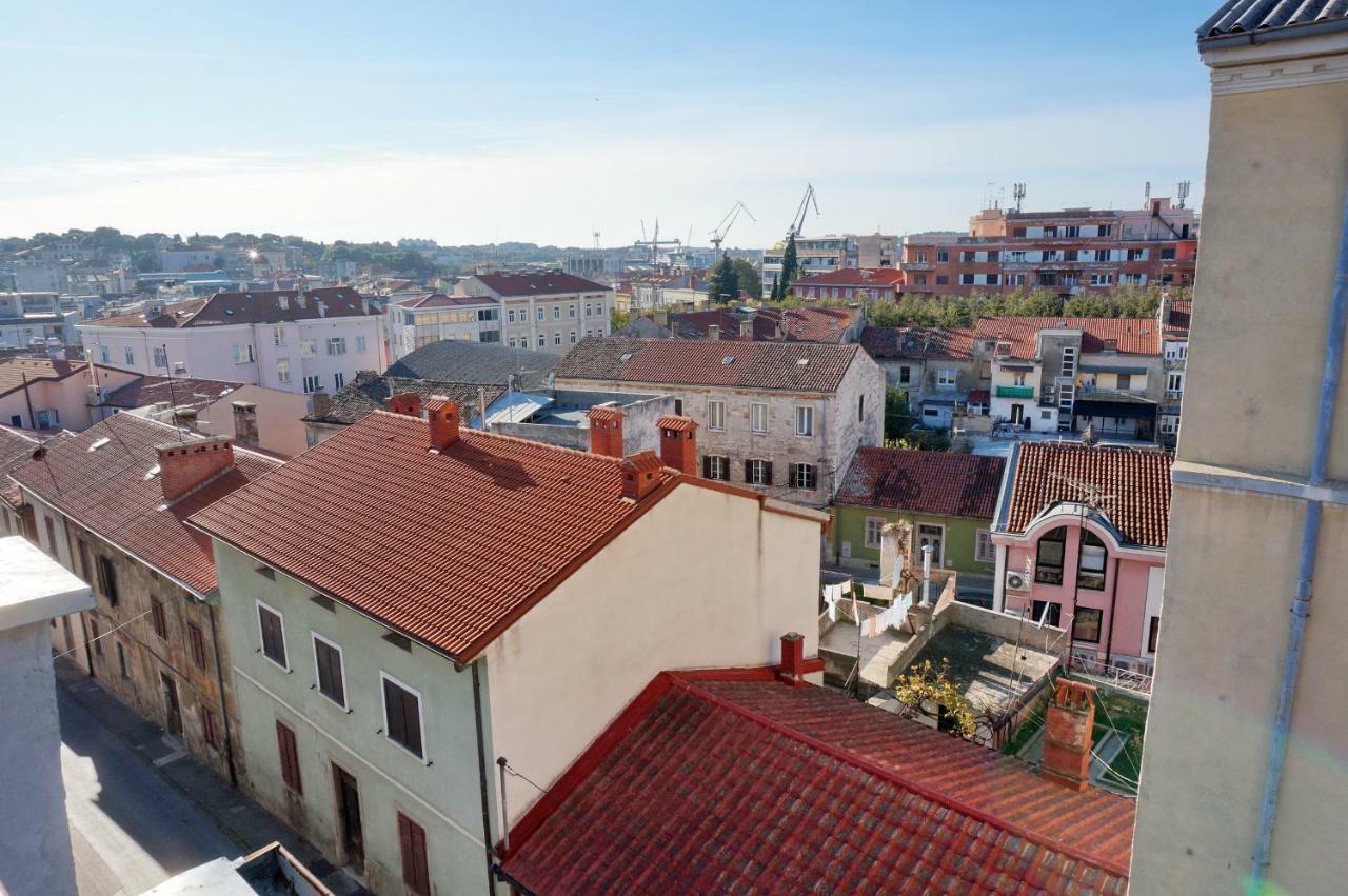 Apartments Epulon Pula Exterior foto